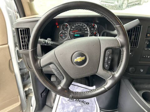 2021 Chevrolet Express 2500