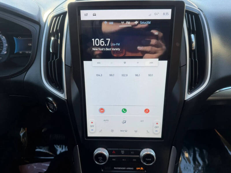2022 Ford Edge