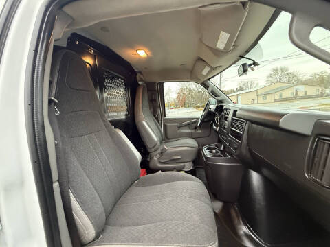 2020 Chevrolet Express 2500