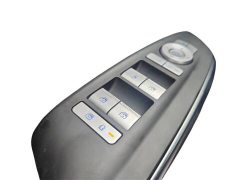 2022 Genesis GV70 2.5T Standard