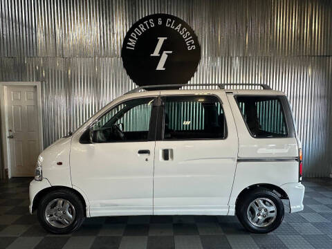 2000 Daihatsu Atrai