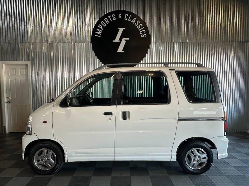 2000 Daihatsu Atrai