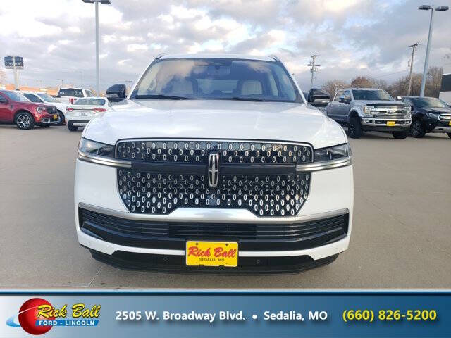 2025 Lincoln Navigator Reserve