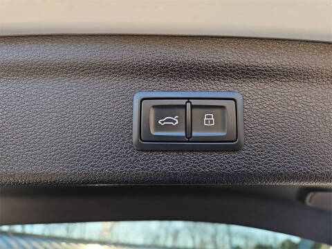 2023 Audi Q3 quattro S line Prem Plus 45 TFSI