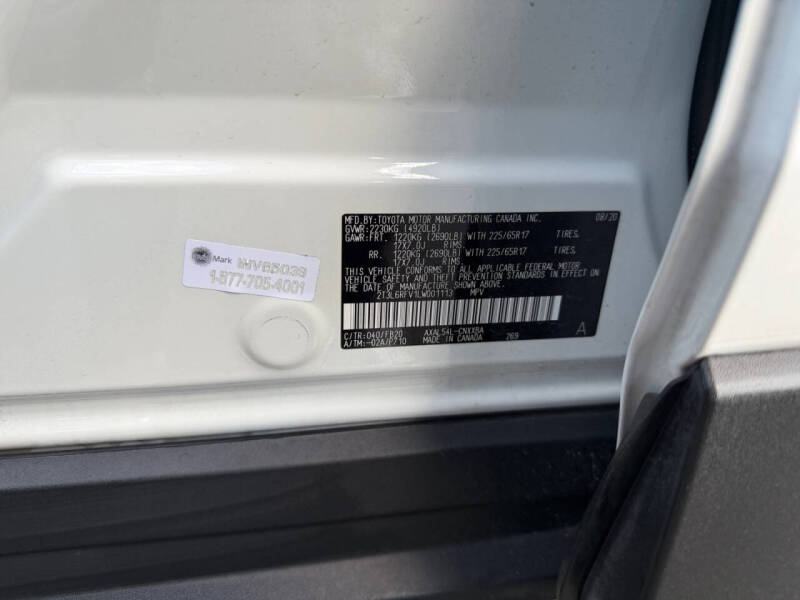 2020 Toyota RAV4 Hybrid LE