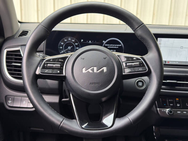 2025 Kia Seltos EX
