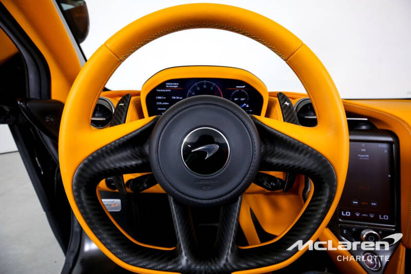 2022 McLaren 765LT Spider