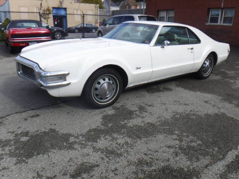 1969 Oldsmobile Toronado for sale at BROADWAY MOTORCARS INC in Mc Kees Rocks PA