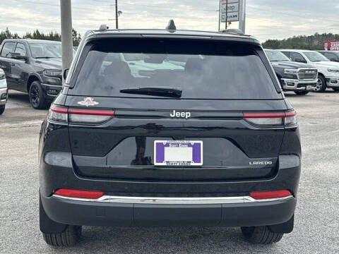 2025 Jeep Grand Cherokee Laredo X