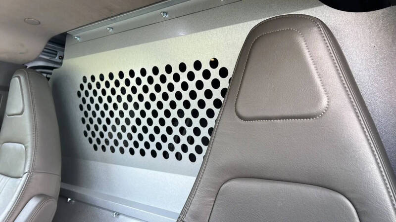 2022 Chevrolet Express 2500