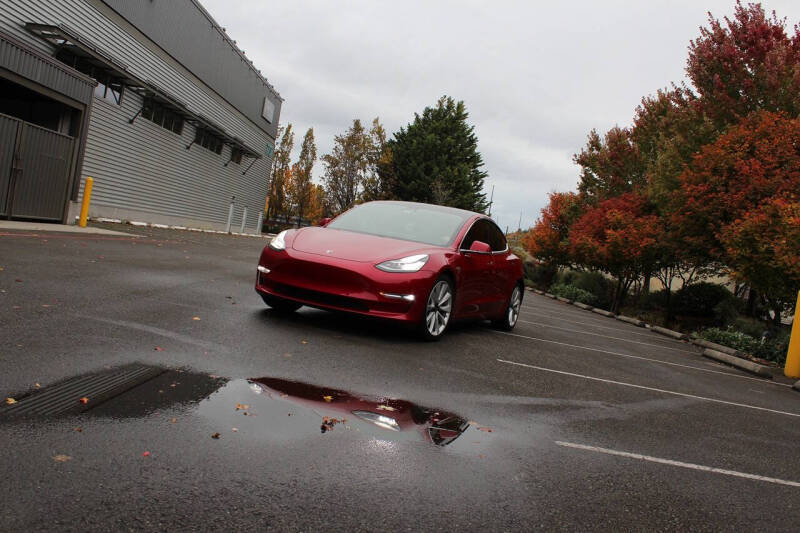 2020 Tesla Model 3 Long Range