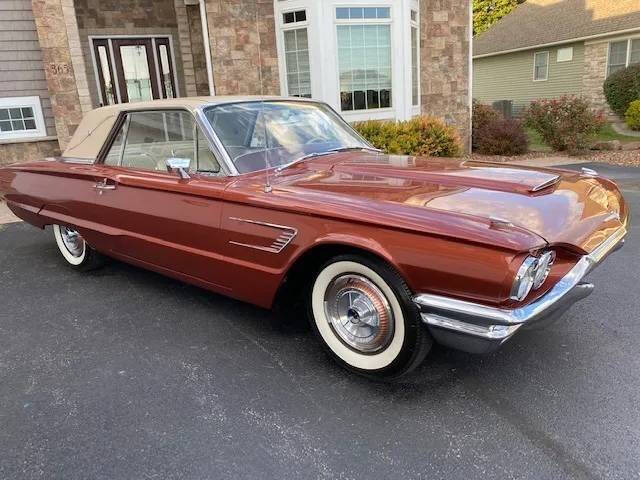 1965 Ford Thunderbird