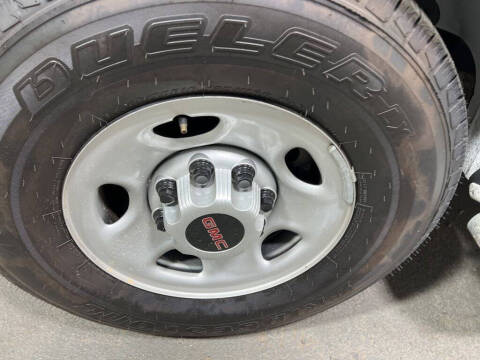 2023 GMC Savana 2500