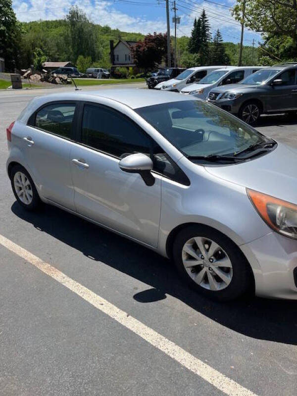 2012 Kia Rio 5-Door EX
