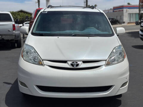 2010 Toyota Sienna