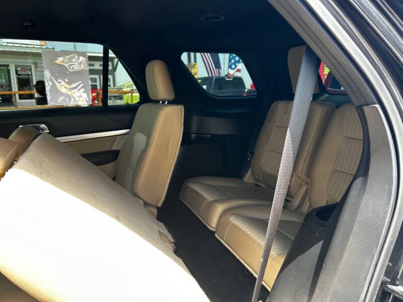 2016 Ford Explorer