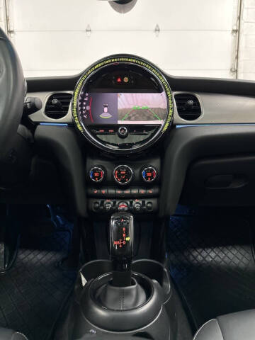 2023 MINI Hardtop 2 Door Cooper