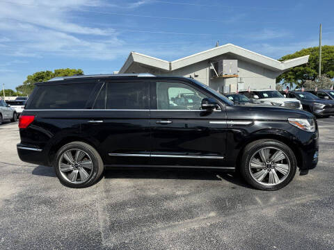 2018 Lincoln Navigator Select