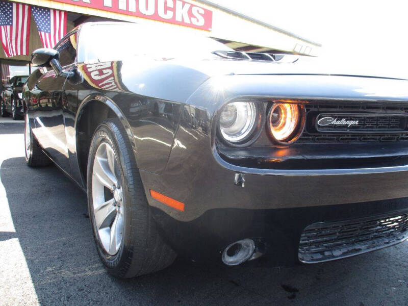2019 Dodge Challenger SXT