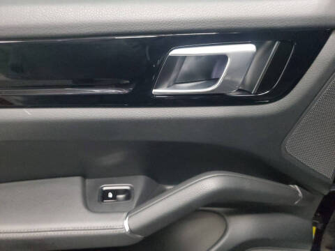 2019 Porsche Cayenne E-Hybrid