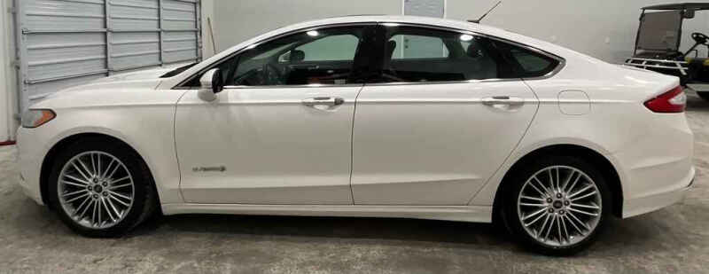 2014 Ford Fusion Hybrid SE