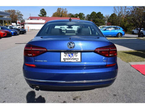 2017 Volkswagen Passat 1.8T SEL Premium