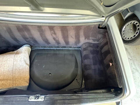 1984 Mercedes-Benz 380-Class 380 SL