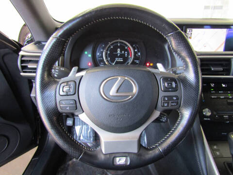 2017 Lexus IS 200t
