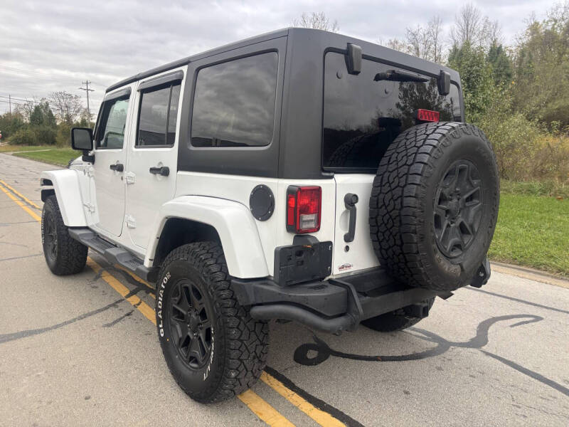 2016 Jeep Wrangler Unlimited Sahara