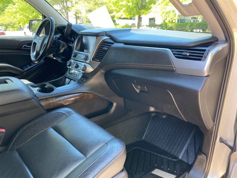2017 Chevrolet Suburban LT