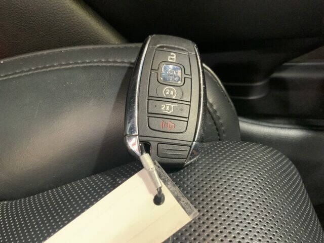 2019 Lincoln Navigator Select