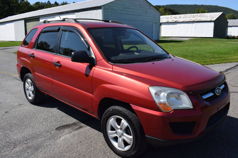2009 Kia Sportage for sale at CAR TRADE in Slatington PA