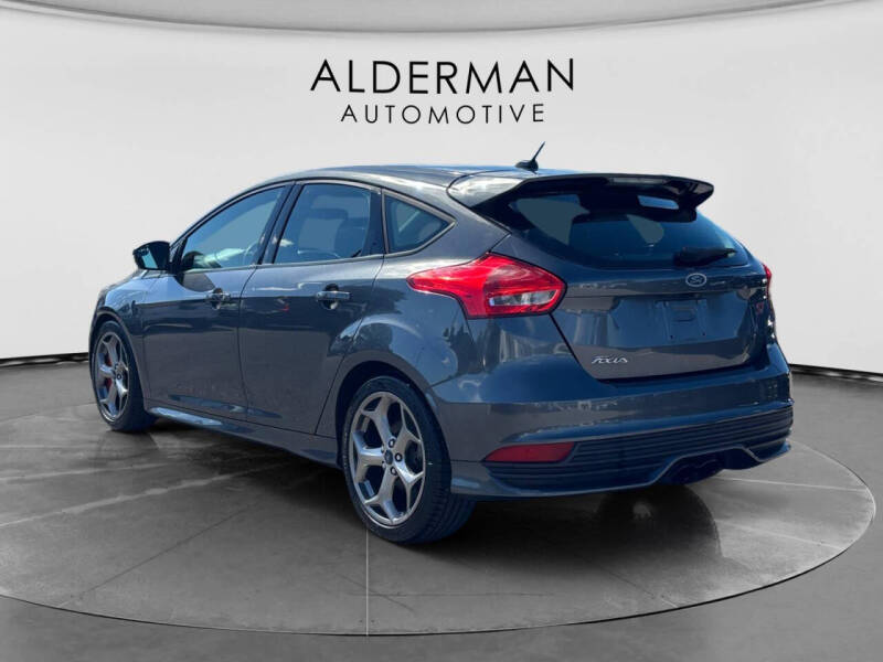 2018 Ford Focus ST