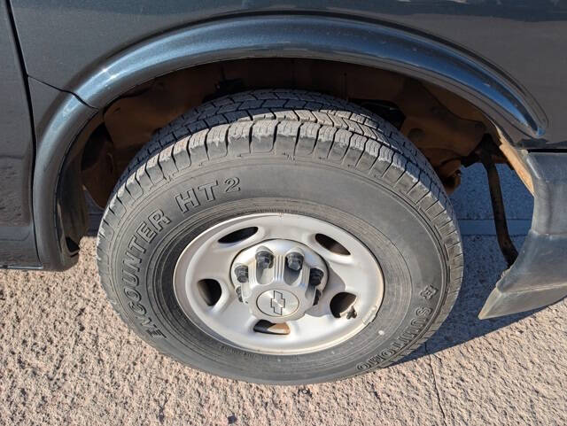 2017 Chevrolet Express 2500