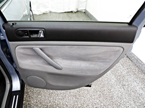 2003 Volkswagen Passat GL