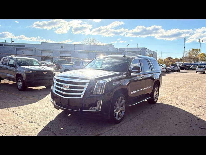 2018 Cadillac Escalade Luxury