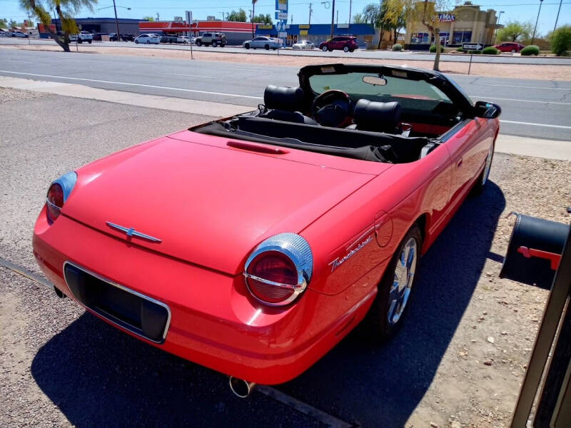 2002 Ford Thunderbird Premium photo 5