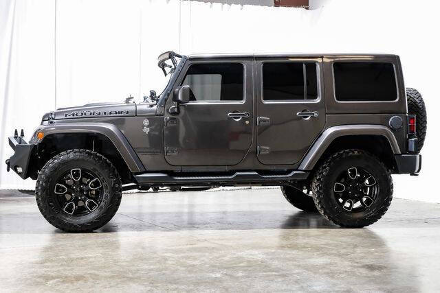 2017 Jeep Wrangler Unlimited Smoky Mountain