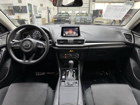 2017 Mazda MAZDA3 Sport