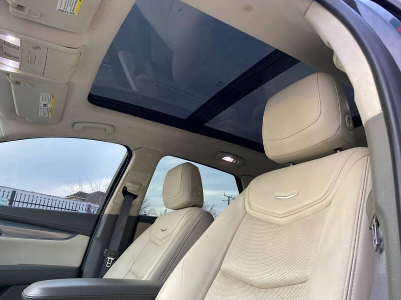 2019 Cadillac XT5 Luxury