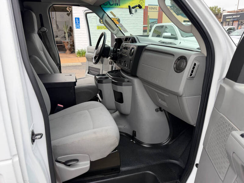 2013 Ford E-Series E-150
