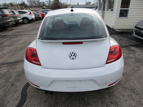 2015 Volkswagen Beetle 1.8T Classic PZEV