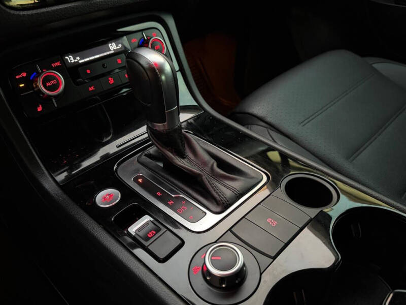 2014 Volkswagen Touareg