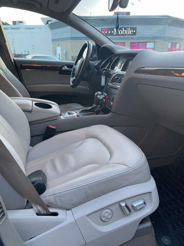 2011 Audi Q7 3.0T quattro Premium Plus