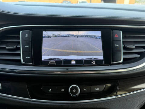 2021 Buick Enclave Essence