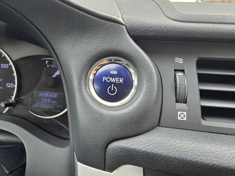2012 Lexus CT 200h