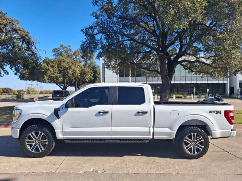 2022 Ford F-150 XLT's photo