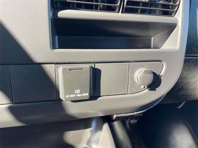 2024 Chevrolet Express 2500