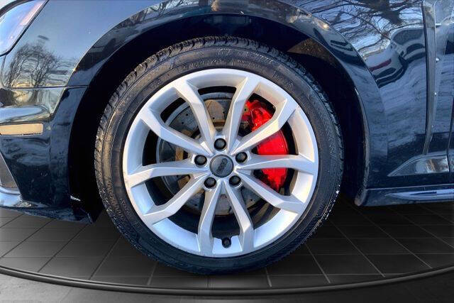 2019 Audi A4 quattro Premium Plus 45 TFSI