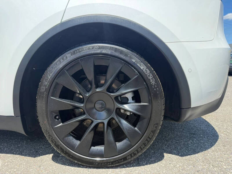2022 Tesla Model Y Long Range